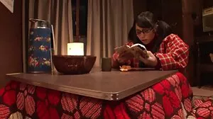 BrattySis : Ma demi-soeur et son amie sont bloquées sur PornHD avec Lily Larimar et Destiny Cruz