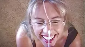 MYLF - Busty Cougar se fait baiser par son entraîneur de fitness