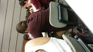 Visite spontanée du chat par l'incroyable Lola Fae