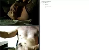 Yoga Chick a de grandes courbes et veut une bite!