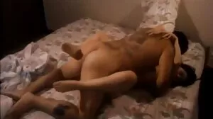 Dodgy Hypno Lessons mène à Hard Anal