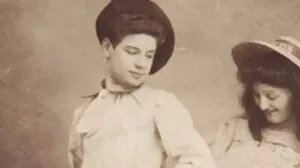 Baeb: Riley Ried aime la baise intense sur PornHD