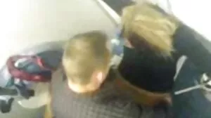 La beauté Haley Reed aime son cul béant!