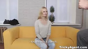 Thérapeute prescrit sa chatte pour jeune étalon!