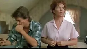 MyFamilyPies: Ma résolution du Nouvel An est la chatte de ma demi-sœur sur PornHD avec Lulu Chu et Maya Woulfe