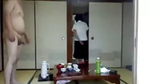 Énorme ménagère bimbo aux seins se fait tuer par un énorme dong noir