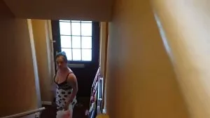 Salope au gros cul prend la bite de houx de M. D comme un pro