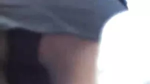 Big Tittied Dean très strict punit Jordi avec son chat