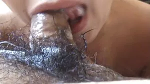 La beauté Haley Reed aime son cul béant!