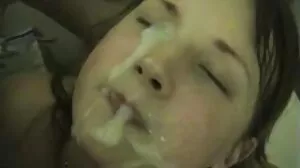 BLACKEDRAW Curvy Brunette Violet Myers prend la plus grosse BBC sur PornHD