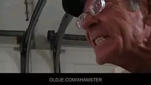 Mme Thicc alias Julie Cash s'est fait avoir RawDogged