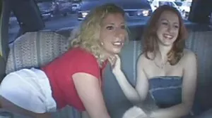 Une MILF blonde est partante pour de la viande fraîche