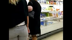 De faux seins géants MYLF révélés lors de la journée de nettoyage