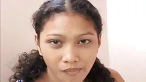 Curvy Brenna se fait enculer dur